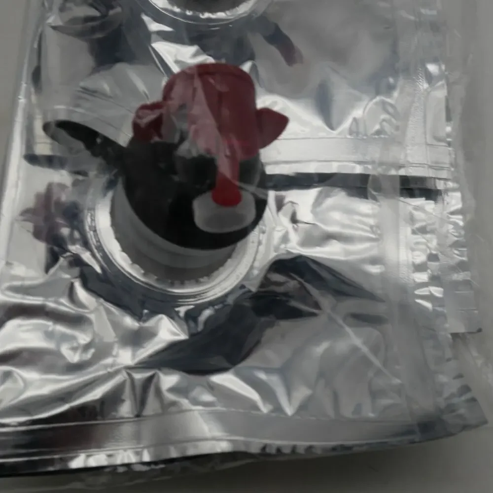 NEW Porto Vino Refill Dispenser Pouches for Wine Purse 3 Pack of 1.5L Each